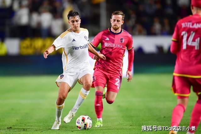 曼晚用FM模拟曼城冬窗操作：引进博尼法斯