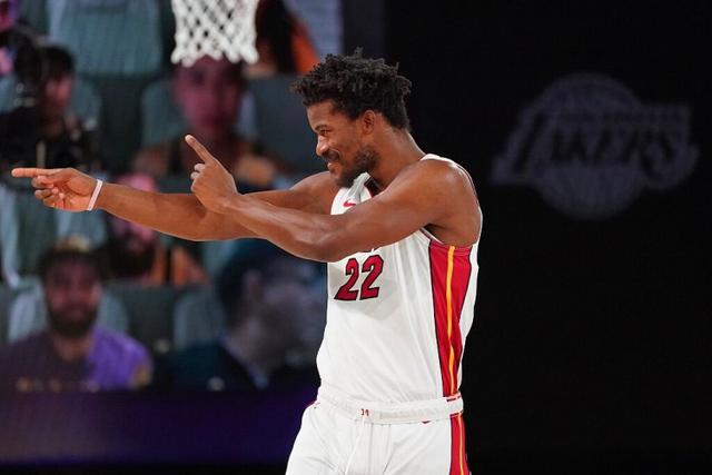 琼斯42+18+18姜伟泽28分 吉林4人20+大胜北控